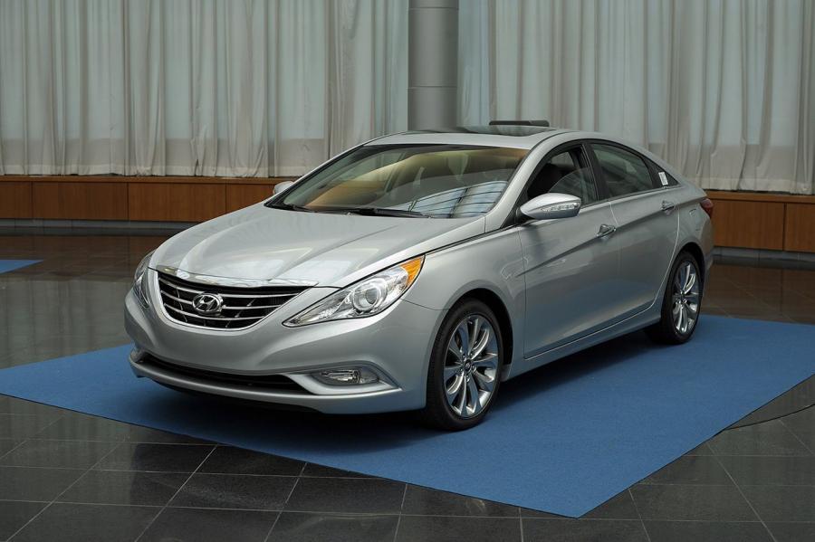  Hyundai Sonata 2.0T 2010 года  (фото 51 из 67)